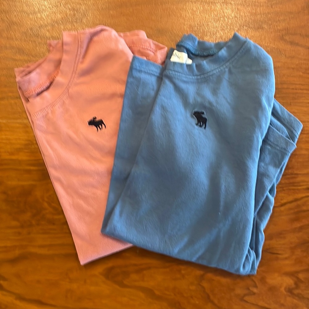 Abercrombie Tshirts size 7/8
